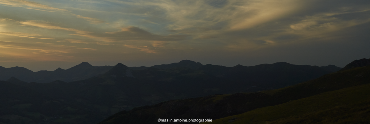gr400_2023_08_18_AKM8500-1200x402 %page GR400 sur le Volcan Cantalien 